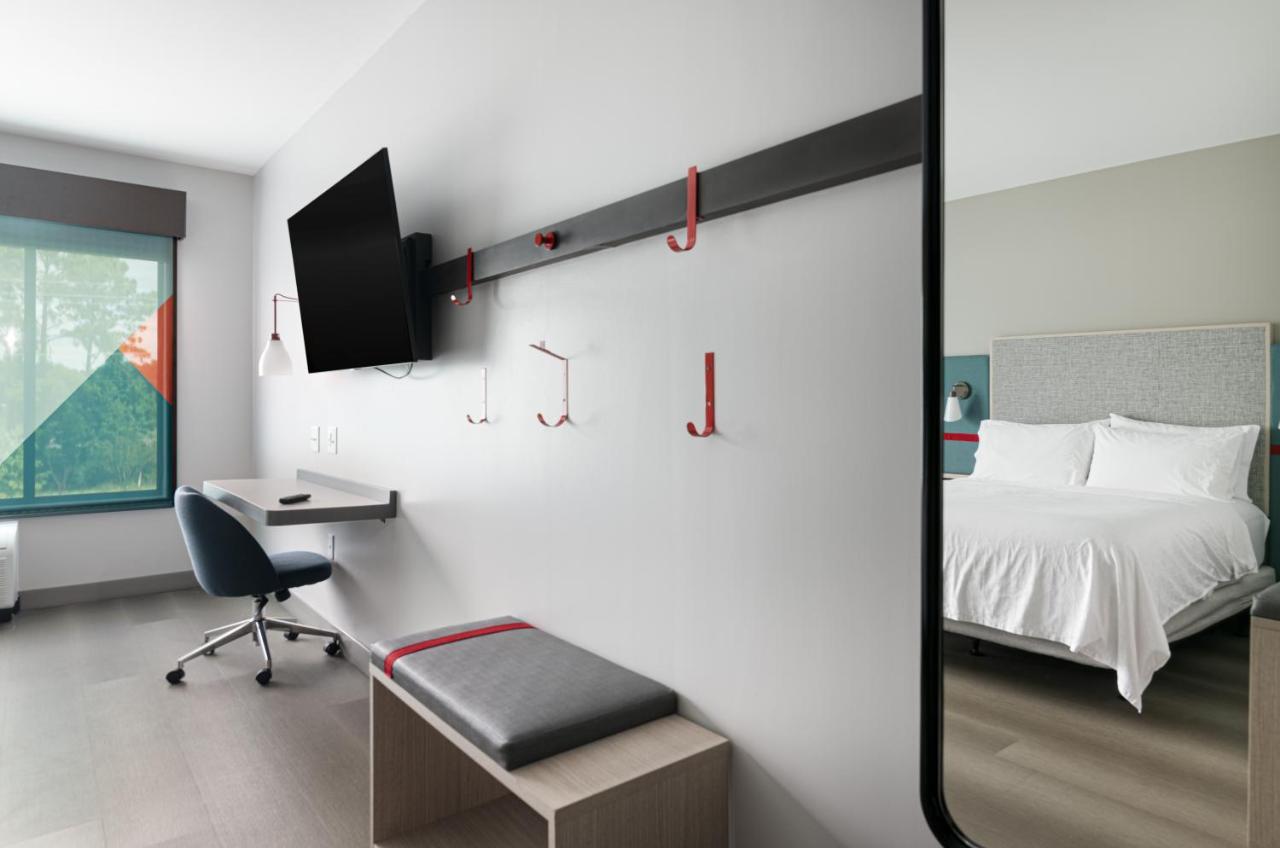 Avid Hotel Summerville By Ihg Exteriör bild